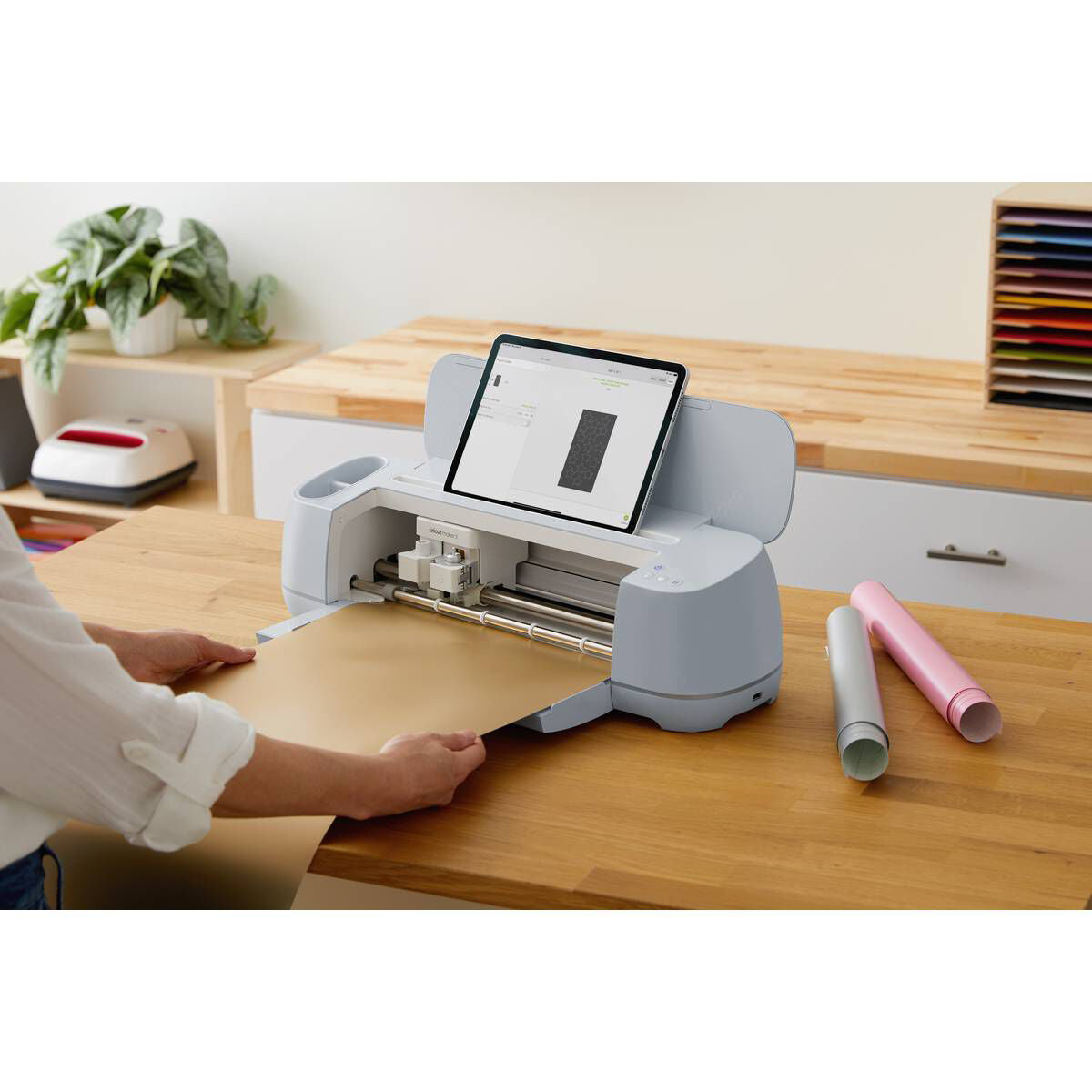 Cricut Maker 3 Plotter De Corte Con Inteligencia Avanzada