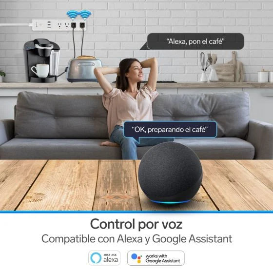 Multicontacto Wi-Fi* de 4 salidas horizontales y triple cargador USB