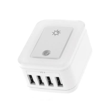 Tomacorriente Forza FWT-4012USB con Protector Sobretención 4 Puertos USB de 5V Luz Nocturna Regulable