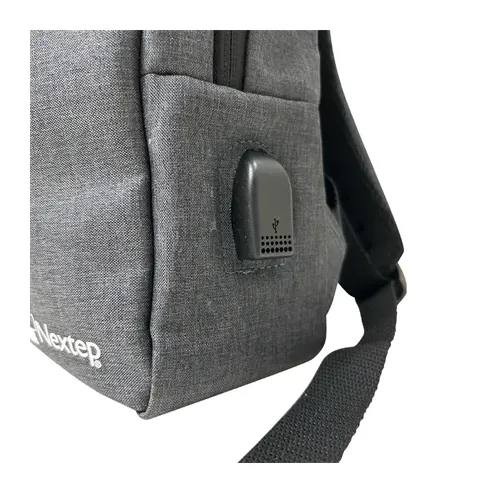 Mochila Nextep NE-670M para Laptop - Poliéster, 15.6" - Color Negro - Ideal para Estudiantes y Profesionales