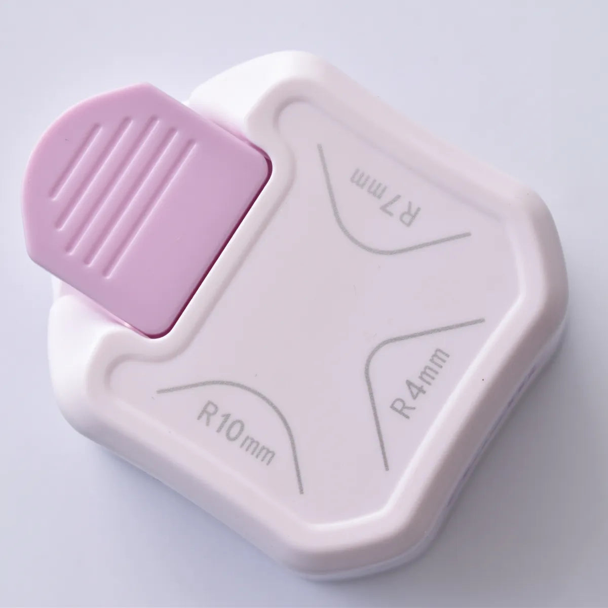 Perforadora De Esquinas Redondeado 3 En 1 Quelli Lila 1 Pza