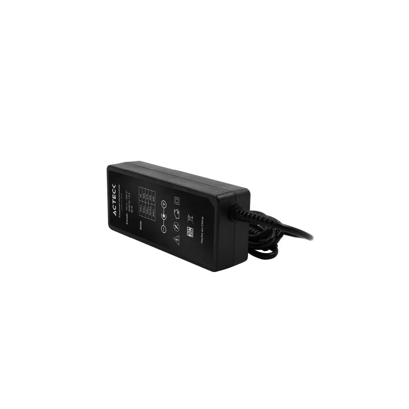 Acteck Cargador Universal para Laptop Energon Roam CU494, 15-20V, Negro